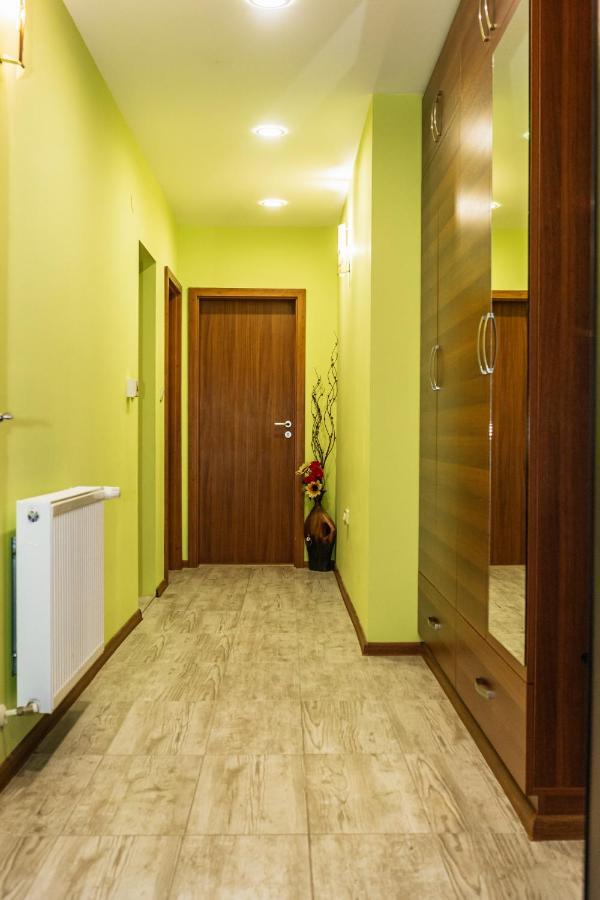 Krissty Apartment Veliko Tarnovo Eksteriør billede